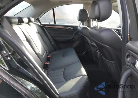 2007 Mercedes-Benz C 280 Luxury 4Matic из США, поврежденный, VIN WDBRF92H07F919547